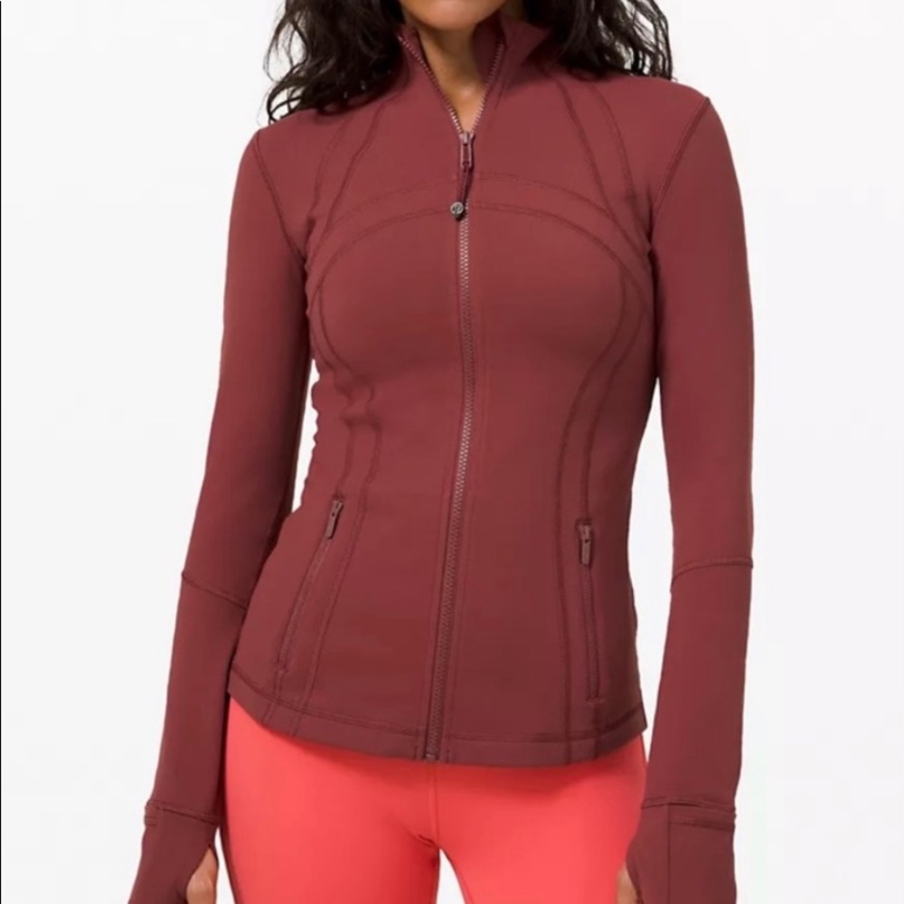 NWT!! LuluLemon Define jacket size 4